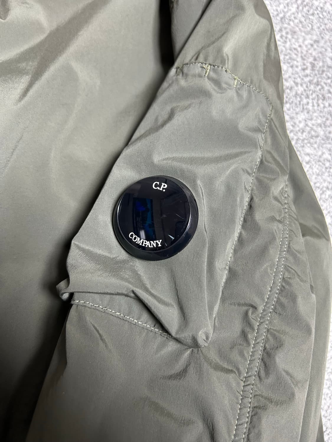 [택포/L] CP컴퍼니 봄버 자켓 카키 상품이미지2