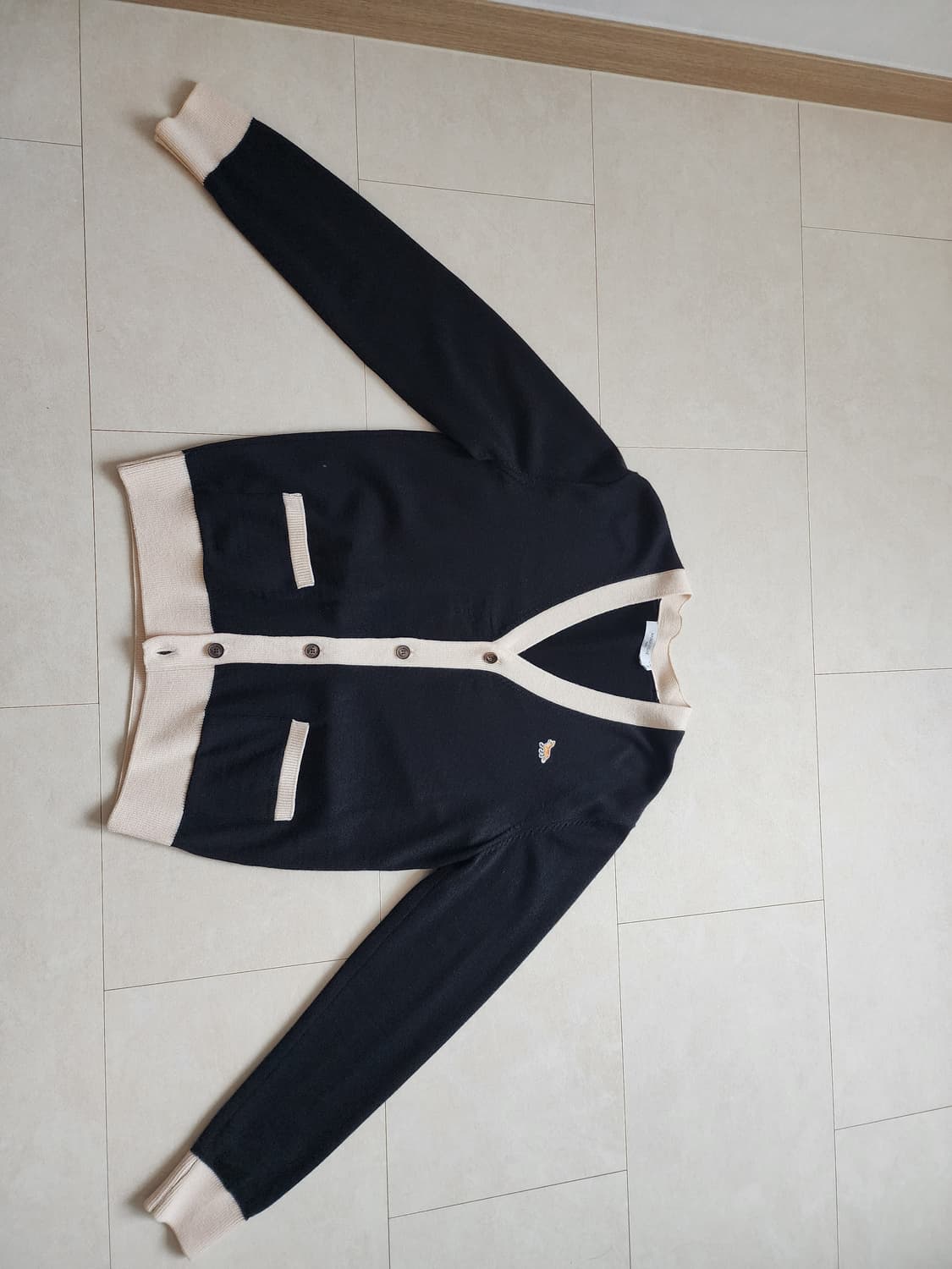 메종키츠네 베이비폭스 상품이미지1