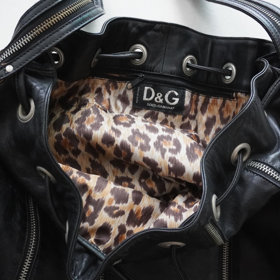 Y2K 정품 D&G 돌체앤가바나 멀티지퍼 가죽 호보백 상품이미지7