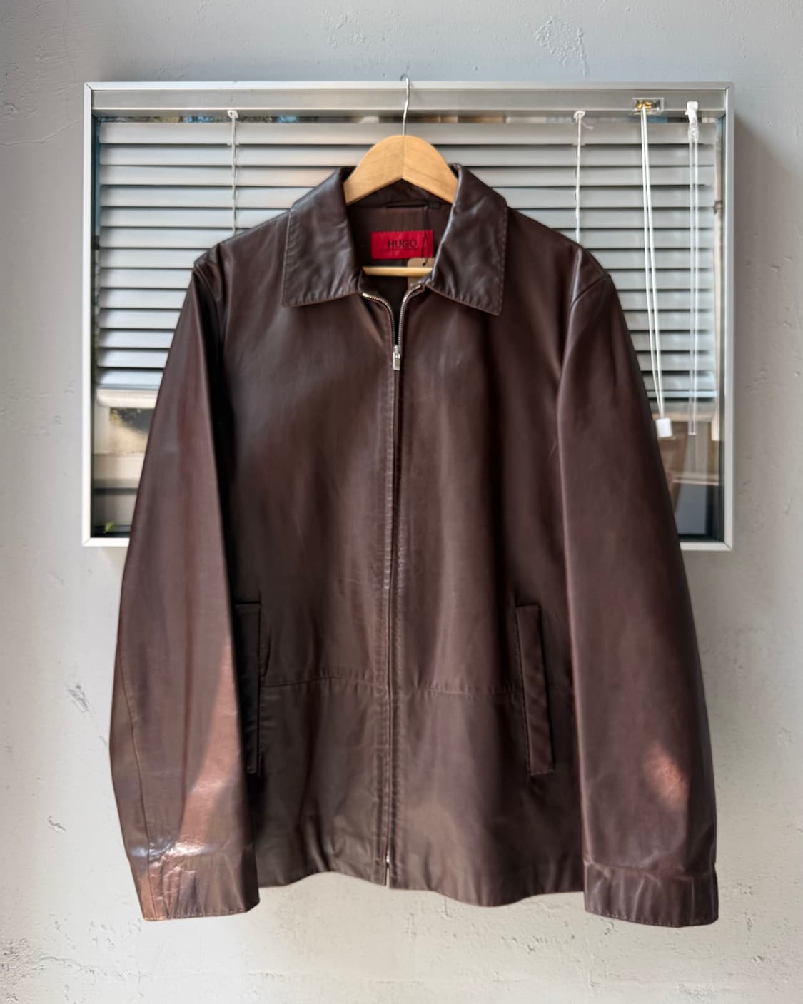 HUGO BOSS brown calfskin leather jacket 상품이미지1