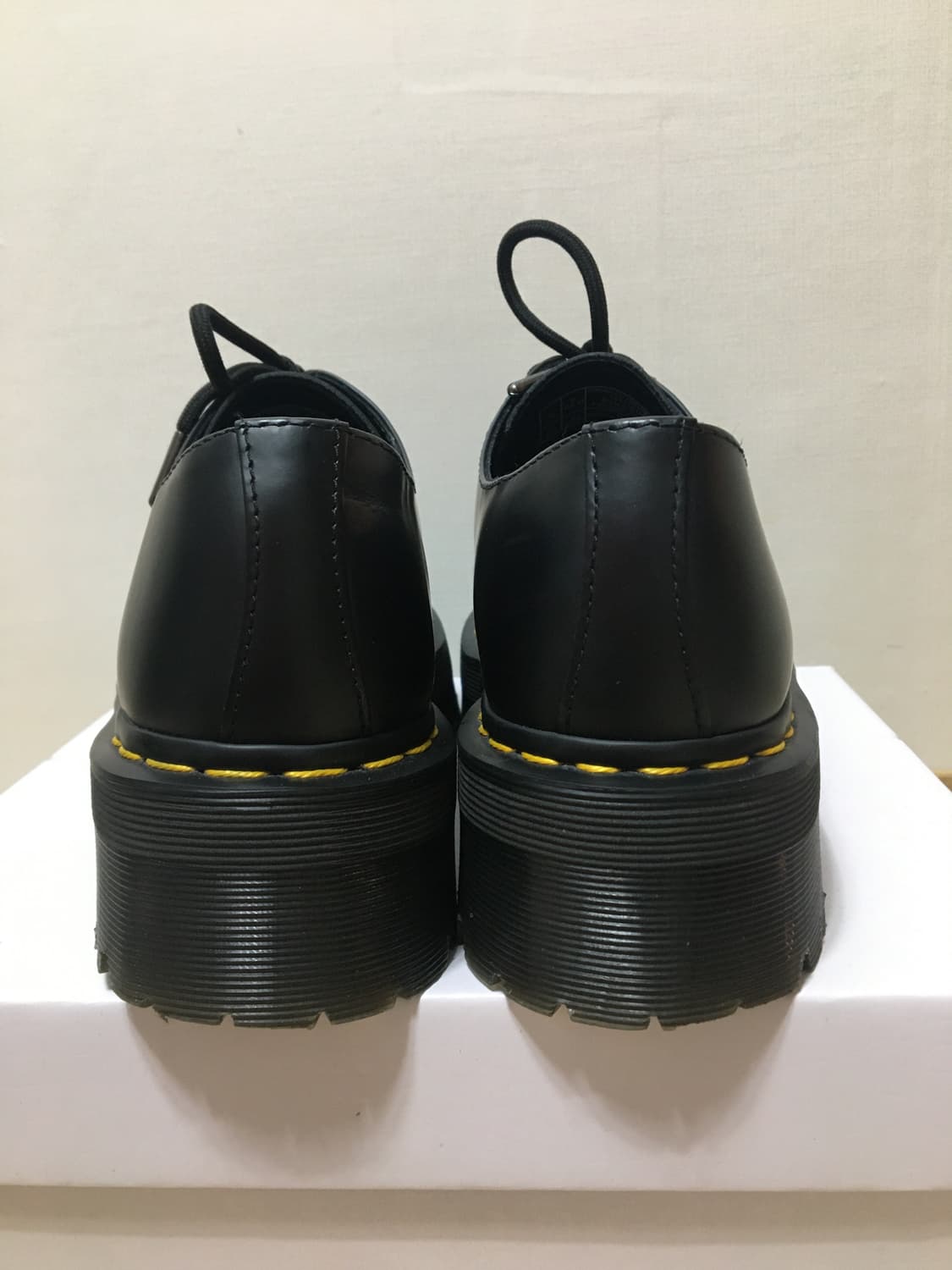 1461 쿼드 블랙 폴리시드 스무스 / 25567001 상품이미지4