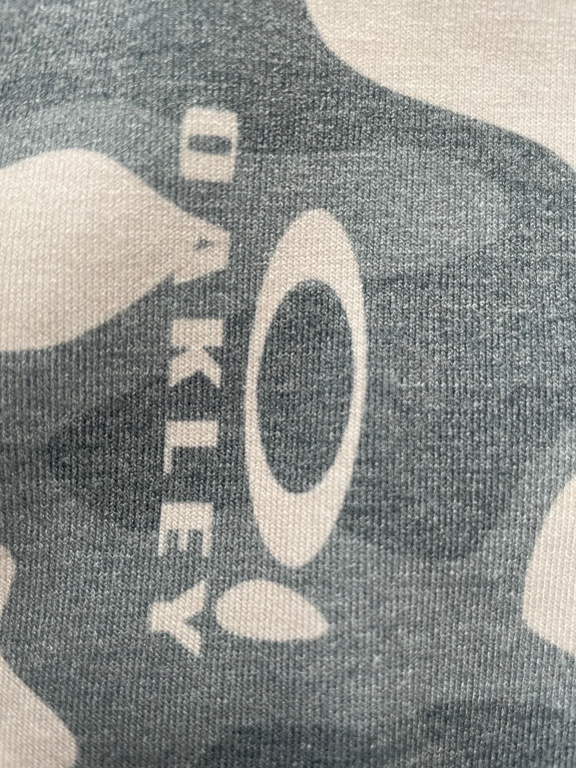 오클리 카모플라쥬 패턴후드 상품이미지4