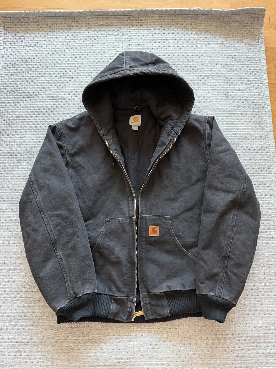 [M] 칼하트 j130 샌드스톤 덕 액티브 자켓 블랙 상품이미지1