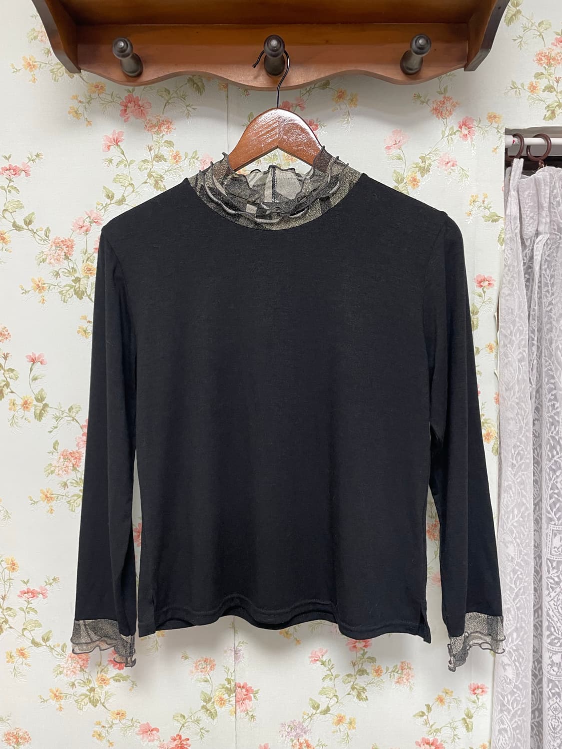 시스루 포인트 롱슬리브 상품이미지1