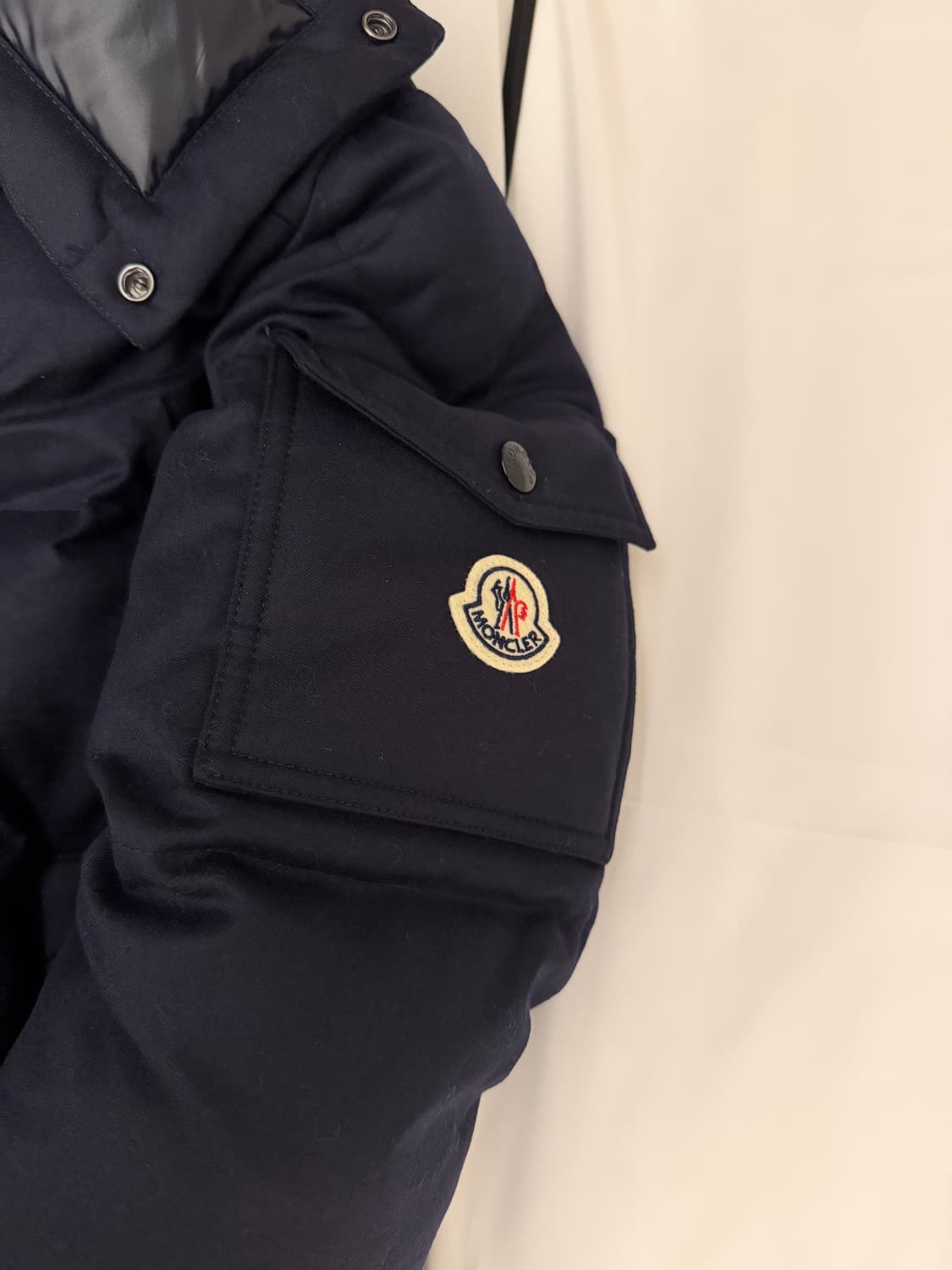 24FW 몽클레어 베제르 울 플란넬 네이비 블루 상품이미지6