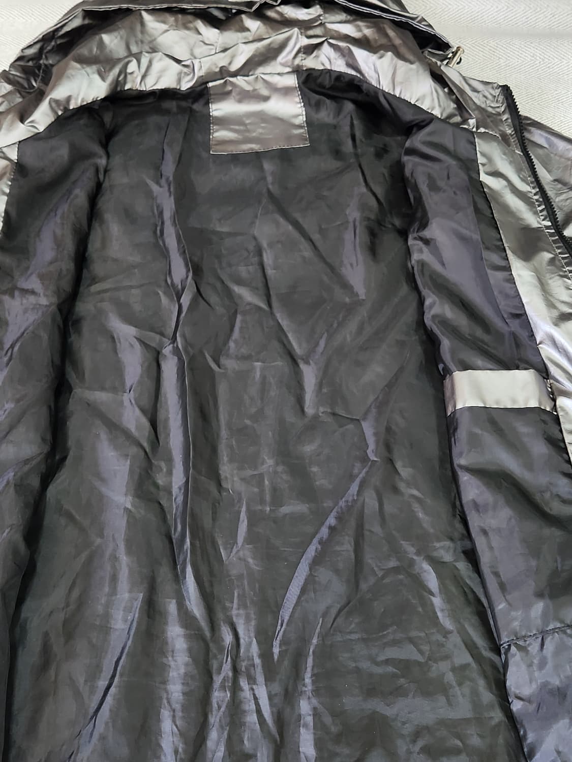 [100-105] 메탈릭 실버 후드 바람막이 남성 XL 상품이미지6