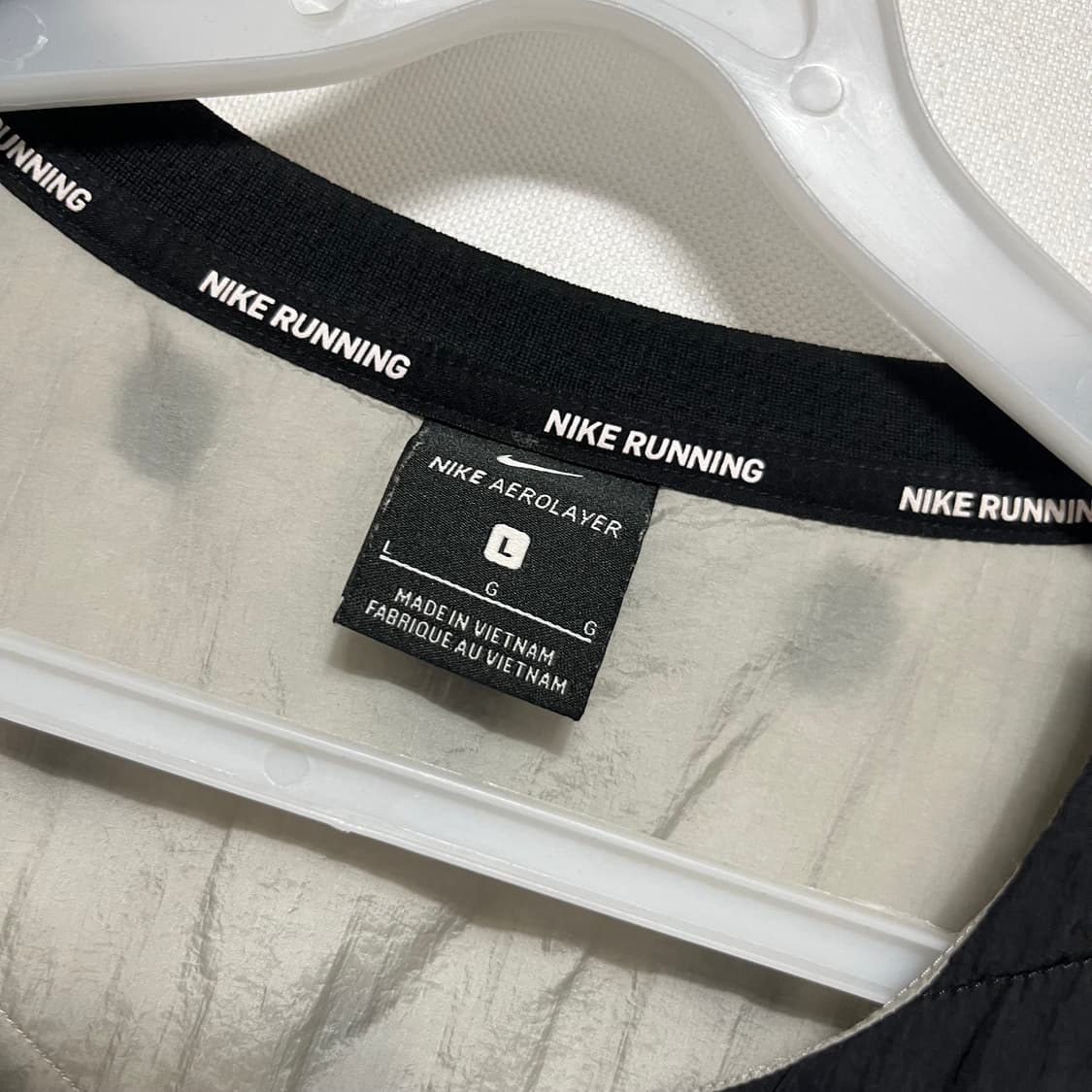 나이키 에어로레이어 러닝  베스트 블랙 L 상품이미지2
