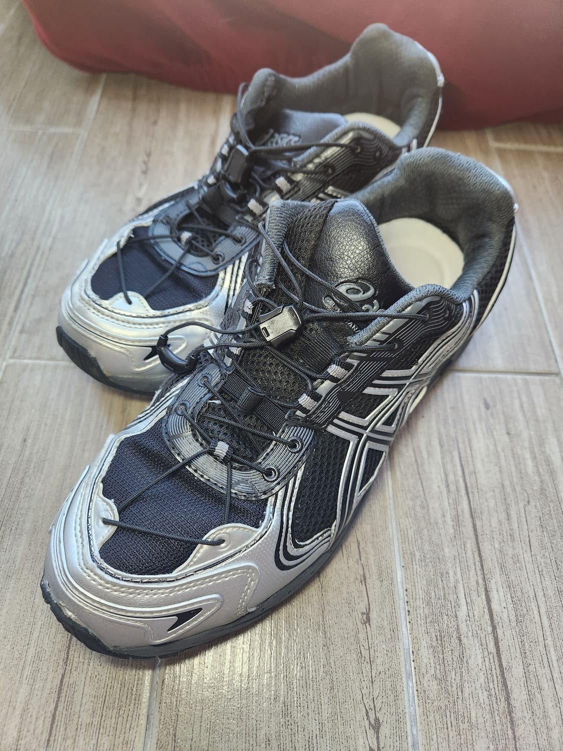 아식스 젤 카하나 TR V4 카본 블랙 (280) 상품이미지1