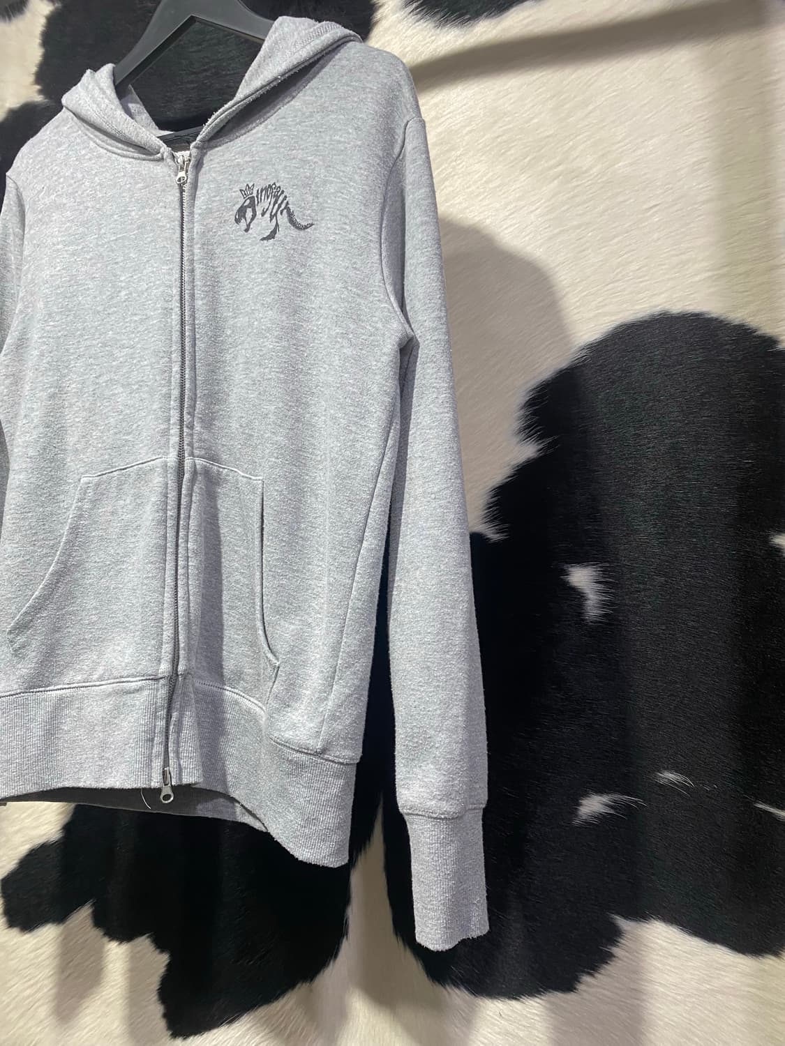 Live dinosaur 백로고 프린팅 디테일 투웨이 후드집업 상품이미지4