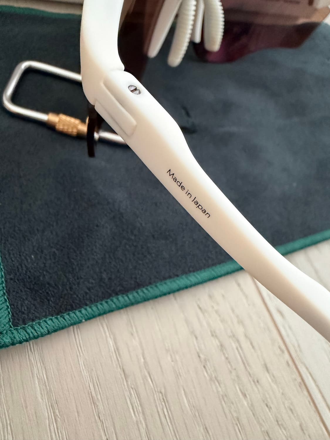 디스트릭트비전 준야 메트화이트 상품이미지3