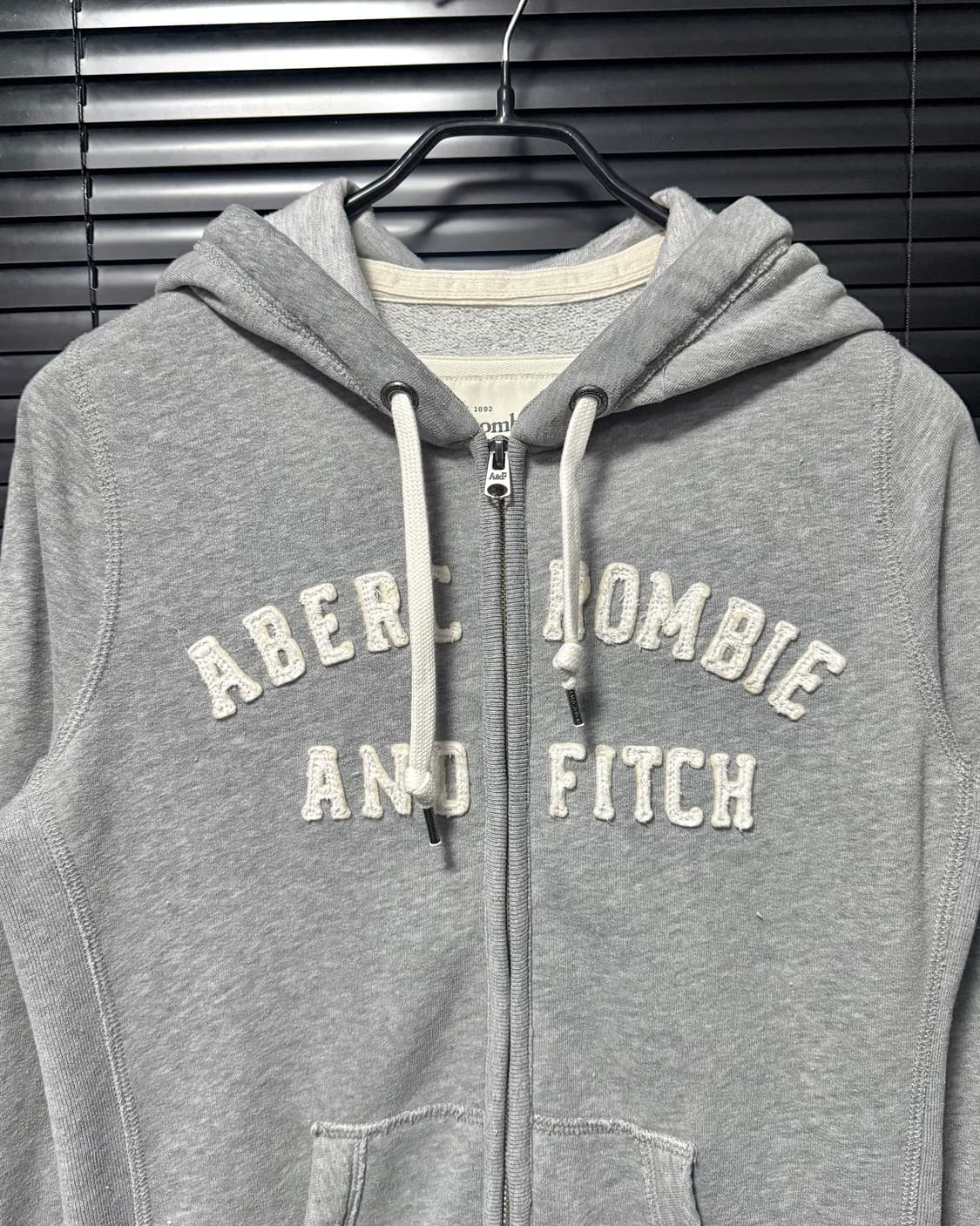 아베크롬비 후드 집업 스웻 M 95 y2k 그레이 회색 피치 기모 빈티지 상품이미지3