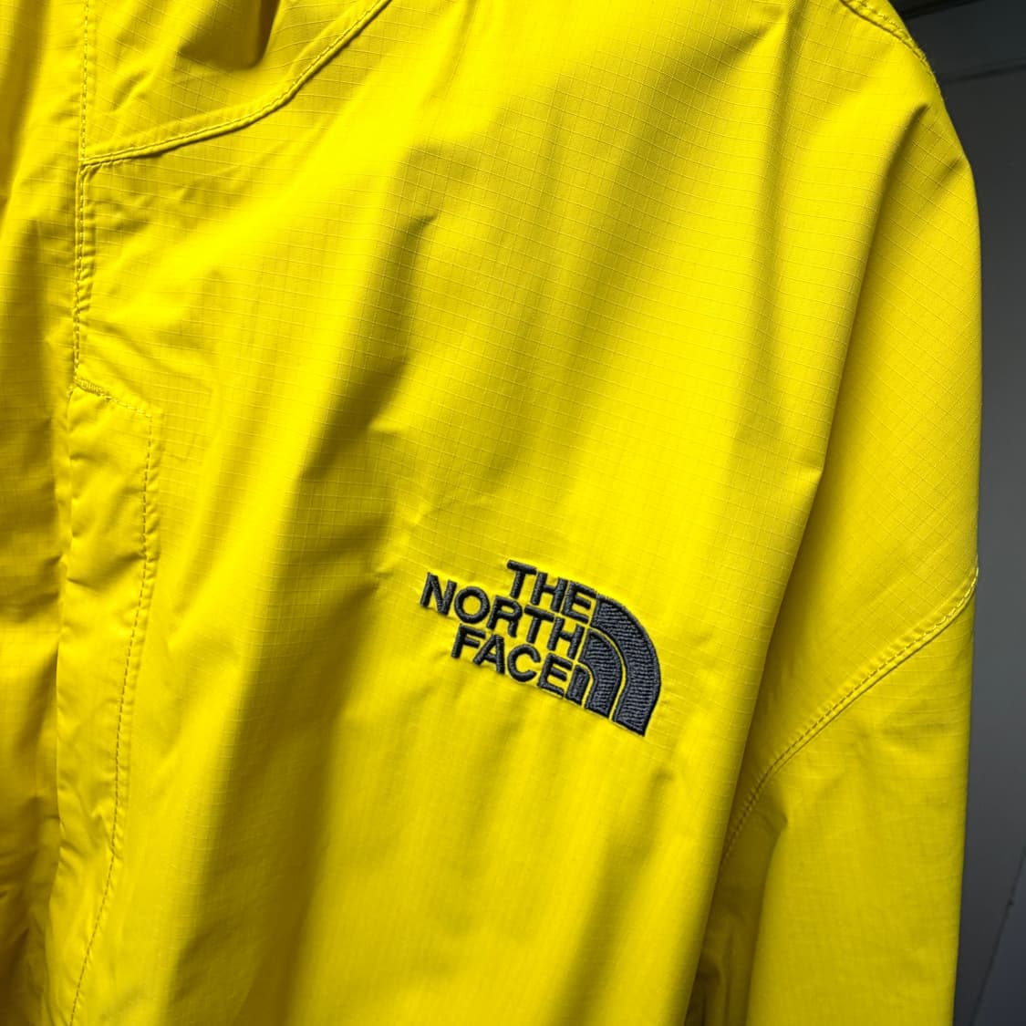 노스페이스 하이벤트 바람막이 옐로우 상품이미지2