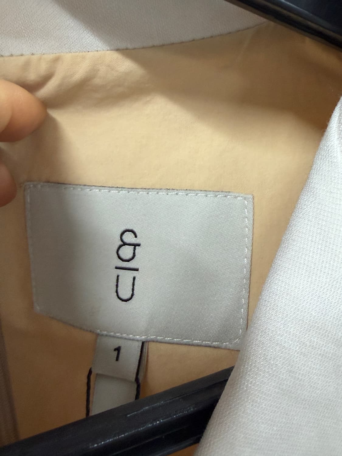 [AND YOU] 헐리우드 버터 셔링 원피스 상품이미지7