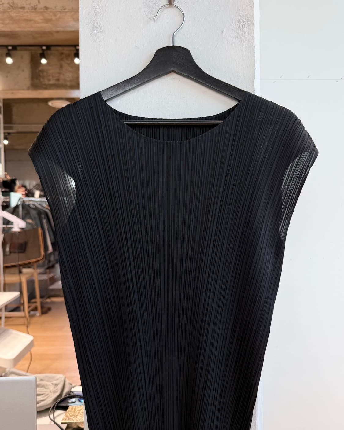 플리츠 플리즈 블랙 슬리브리스 원피스  상품이미지3