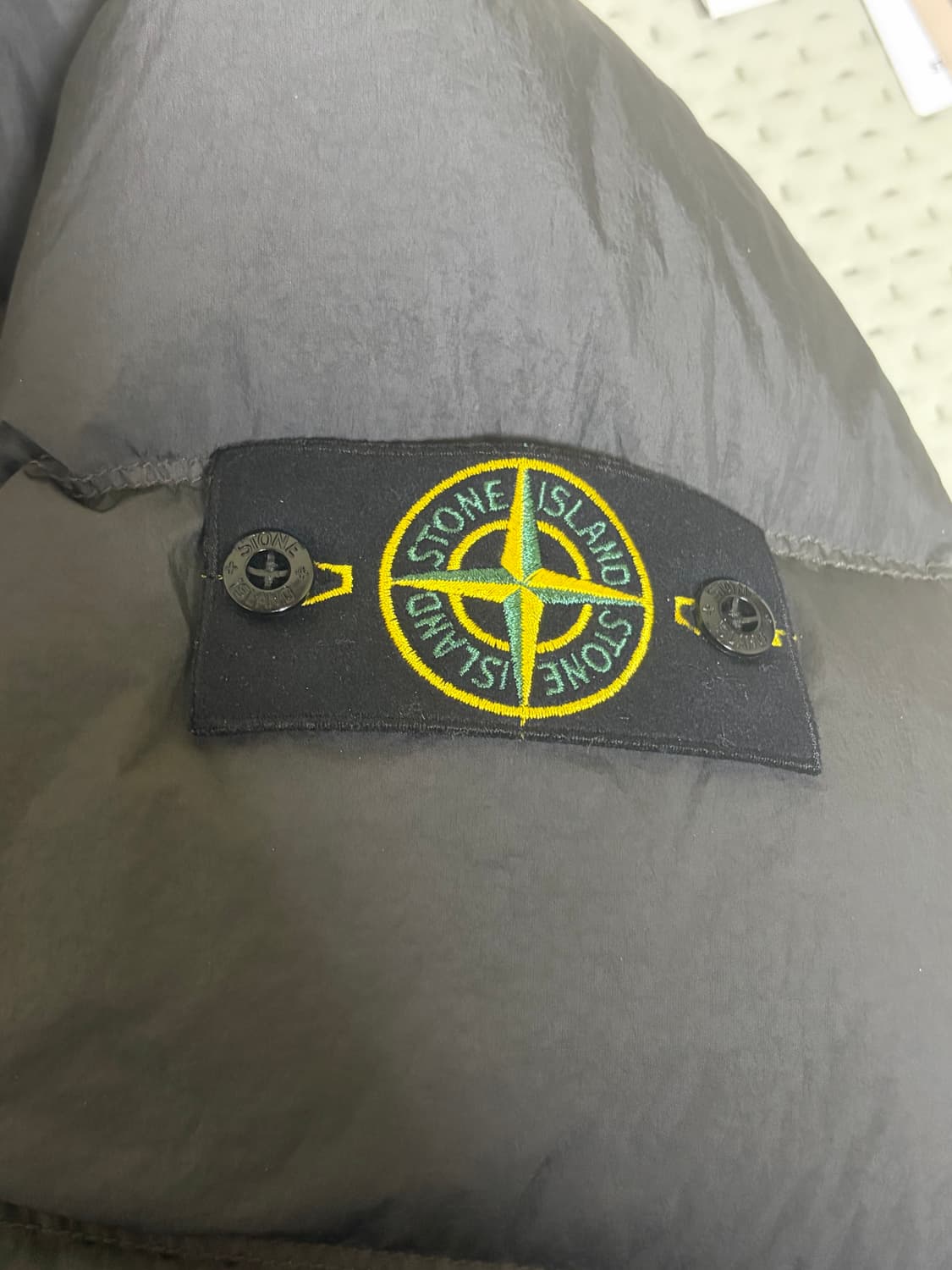 [M] 25FW 스톤아일랜드 크링클랩스 리드그레이 상품이미지4