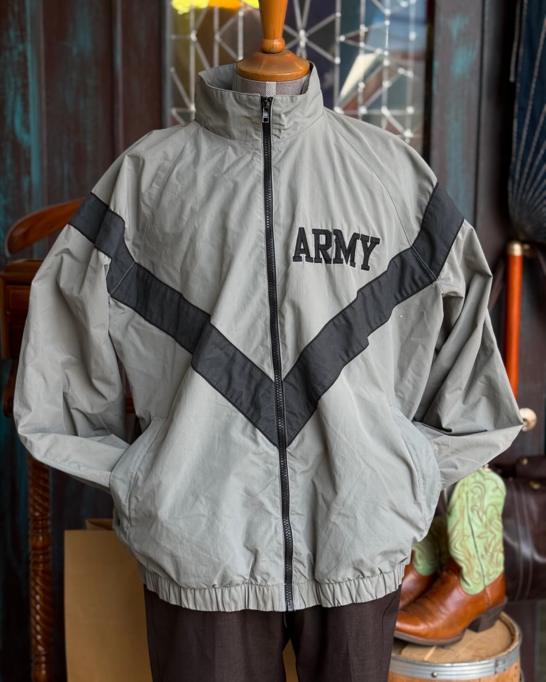 00‘s U.S Army IPFU 트레이닝 자켓 L/R 상품이미지6