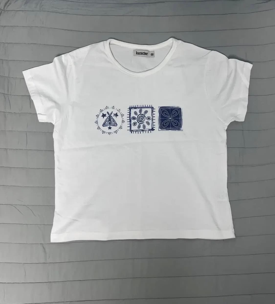 카락터 반팔티 stamp crop half t-shirts white 상품이미지1