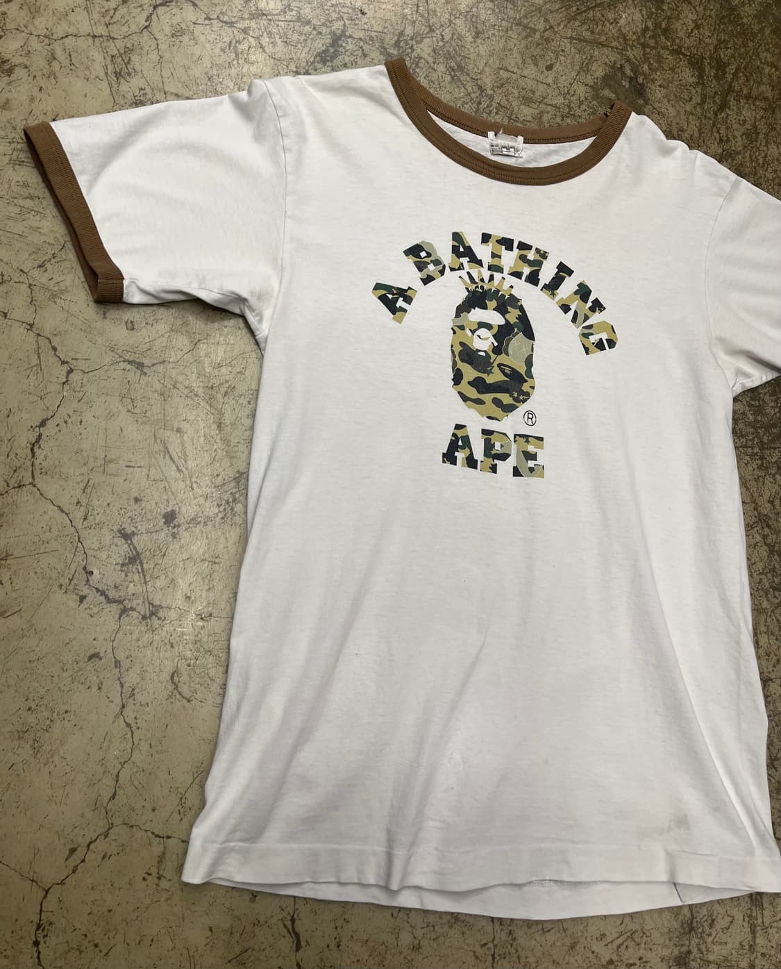 00s bape x kaws 링거티셔츠 상품이미지4