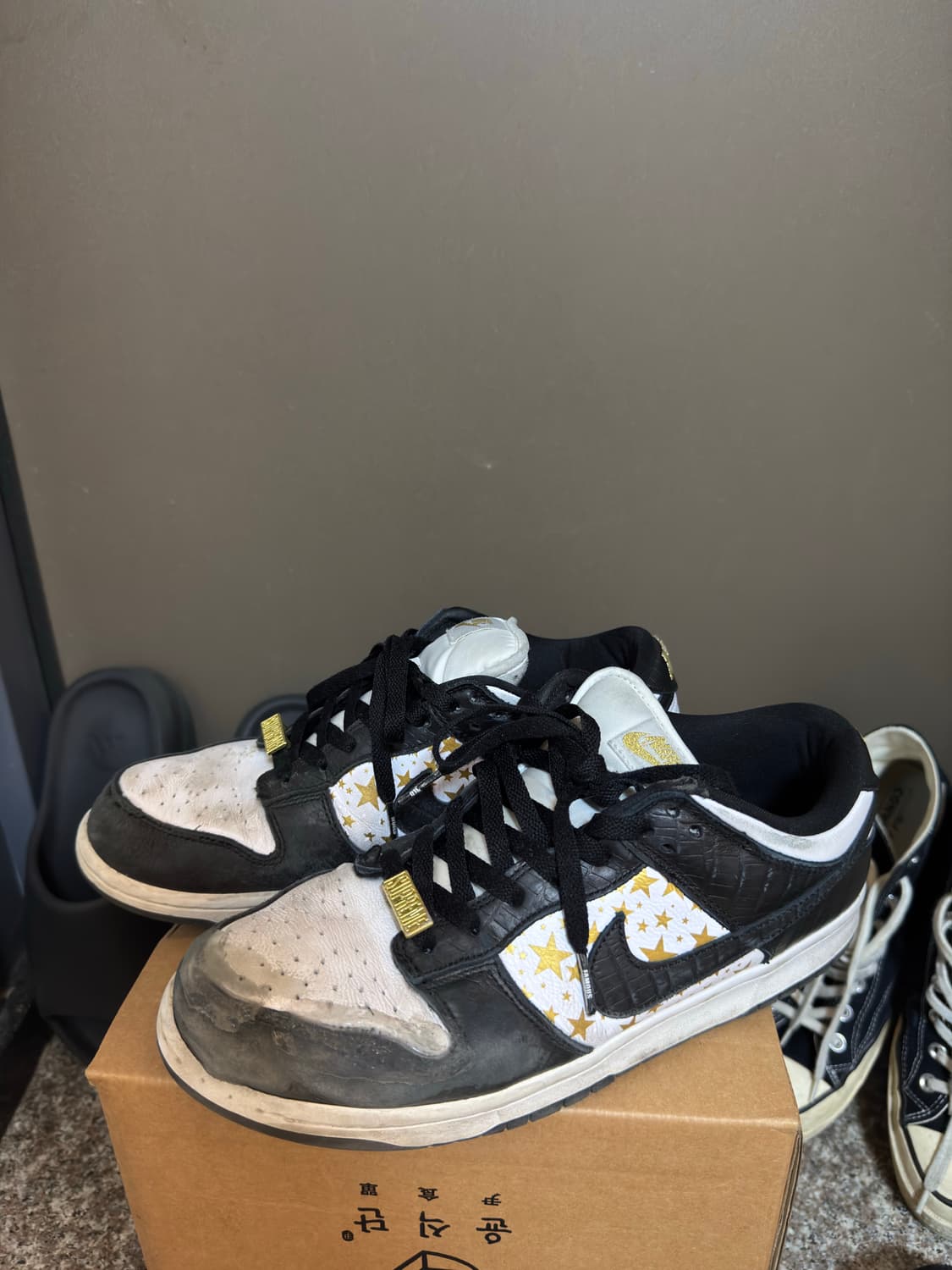 [270]나이키 x 슈프림 SB 덩크 로우 블랙 상품이미지3