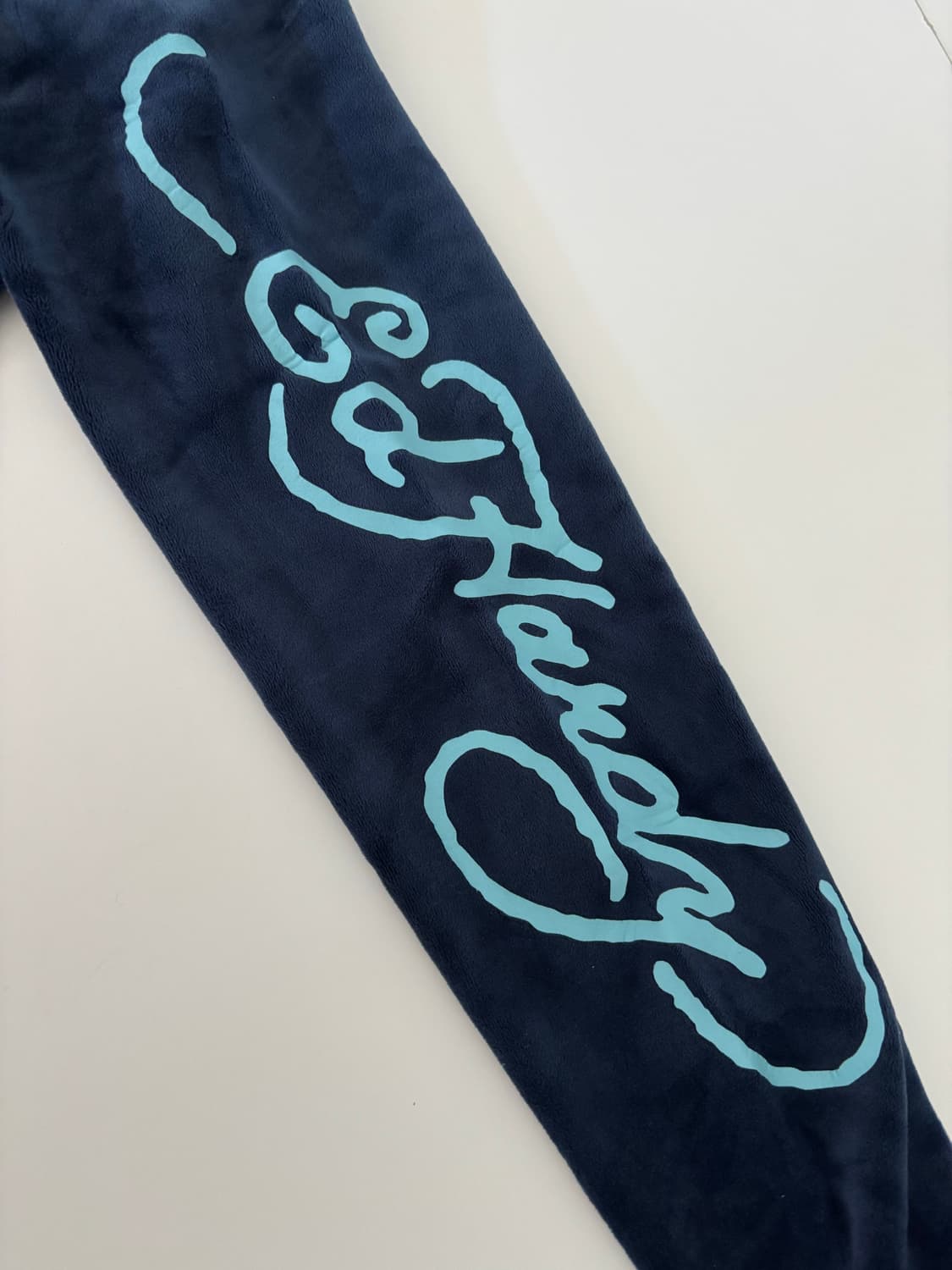 [새제품] 에드 하디 벨루아 벨벳 후드집업 팬츠 셋업 상품이미지6