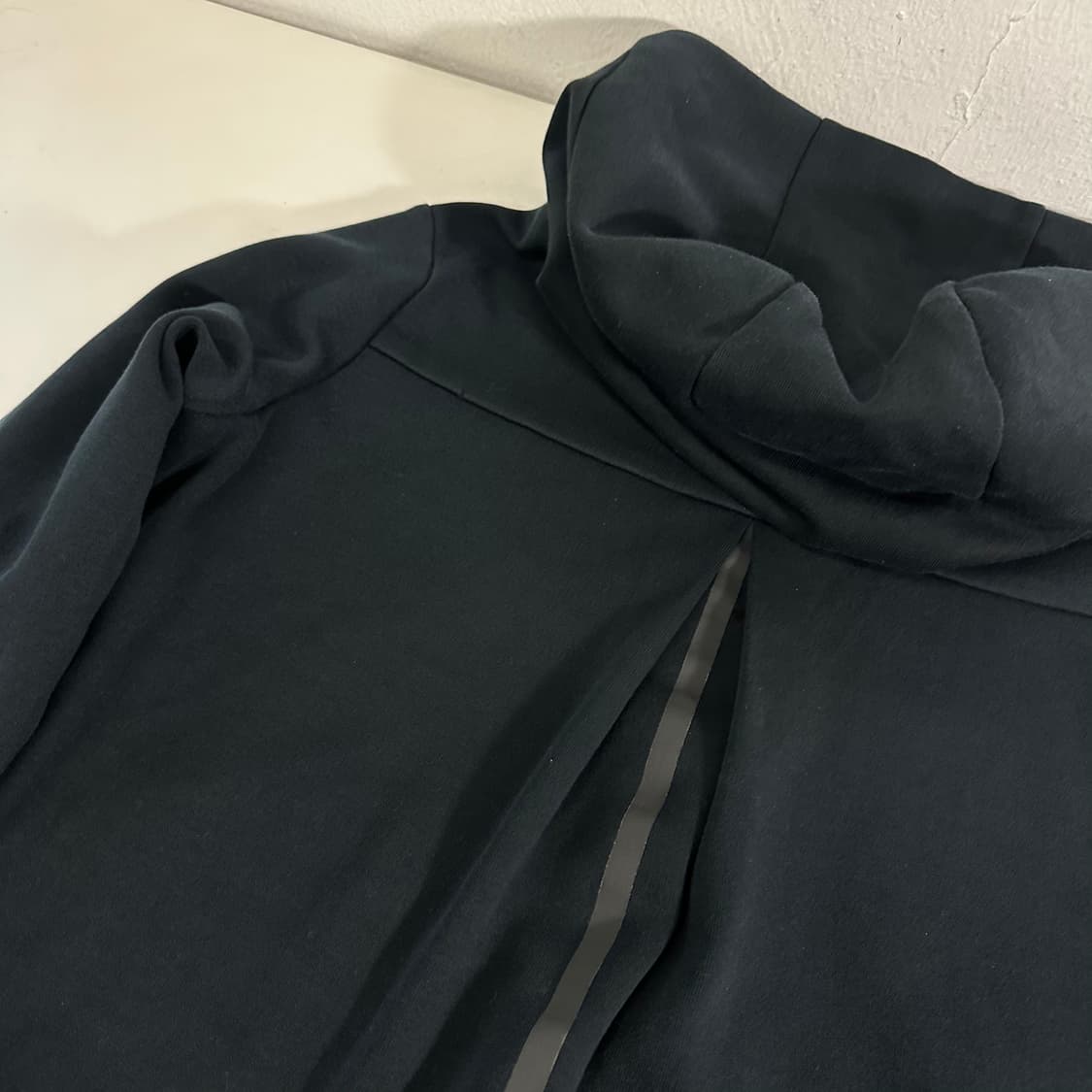 우먼L 나이키 블랙 테크팩 웜업런닝후드티 상품이미지6