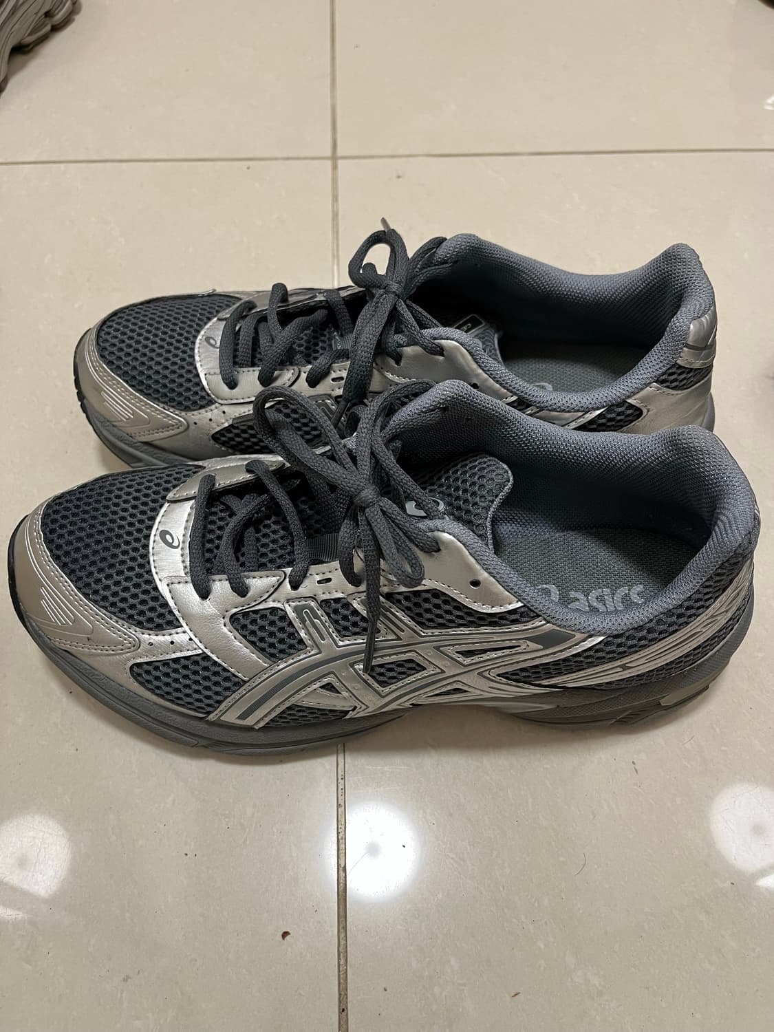 아식스 젤 1130 스틸 그레이 퓨어 실버(275) 판매 상품이미지5