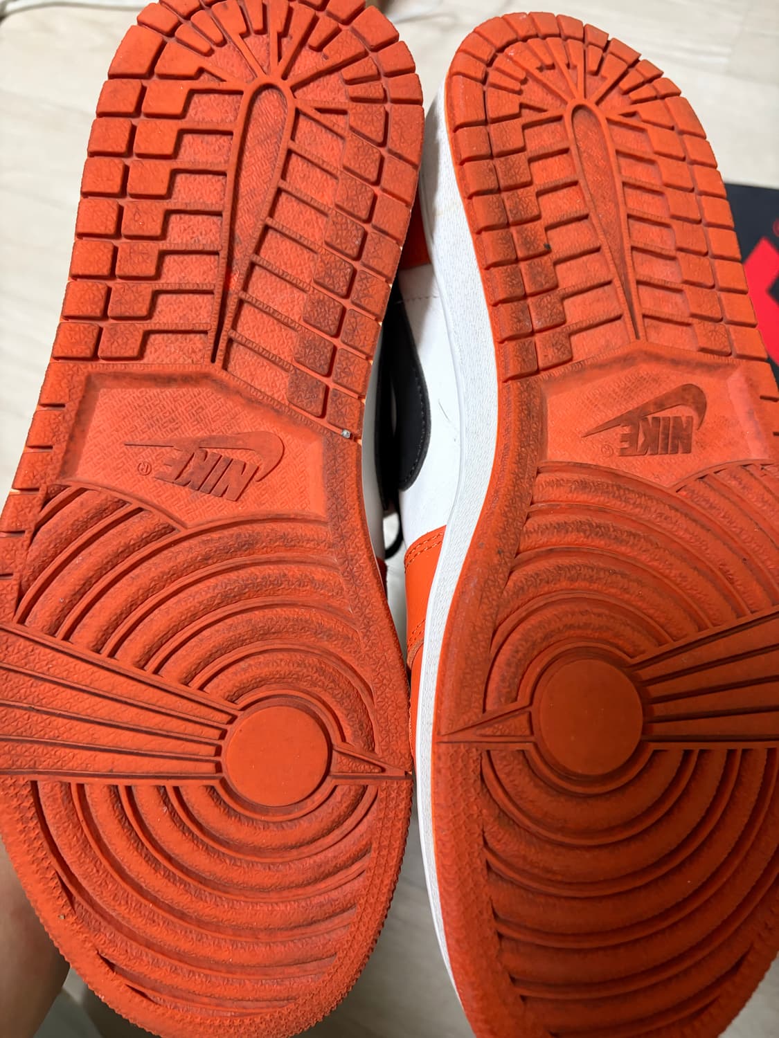 270)조던 1 로우 OG 스타피쉬 상품이미지2