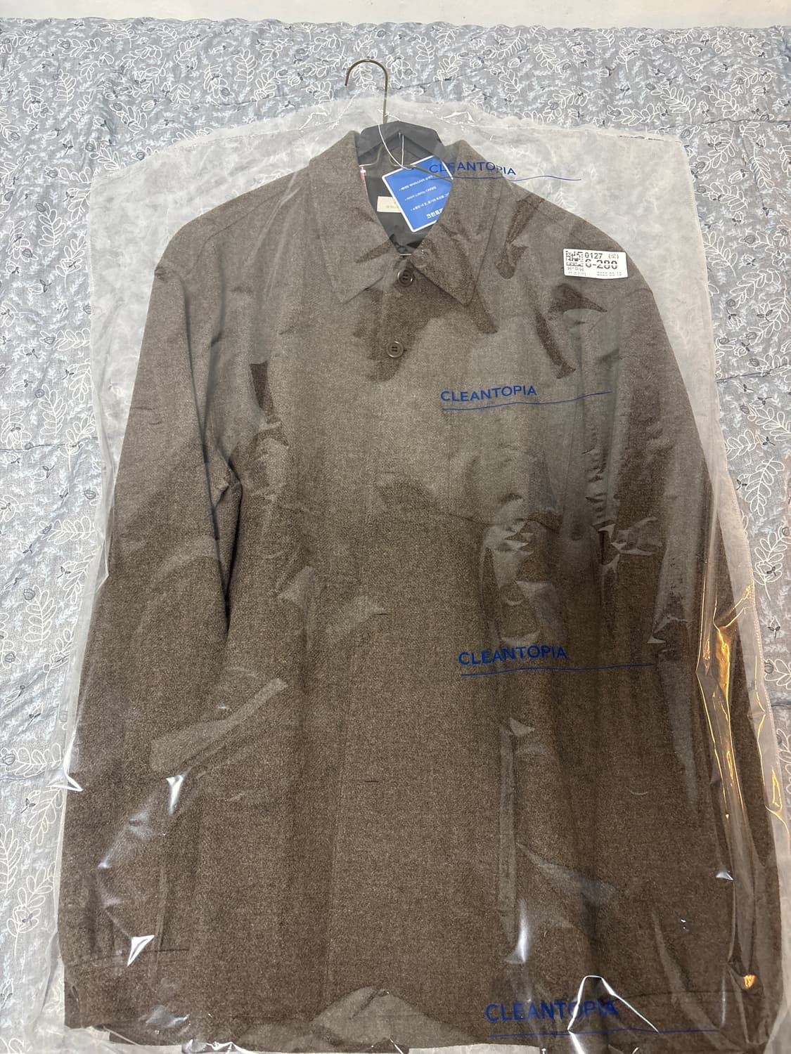 25fw 아모멘토 울셔츠 라이트브라운 라지사이즈 판매합니다. 상품이미지2