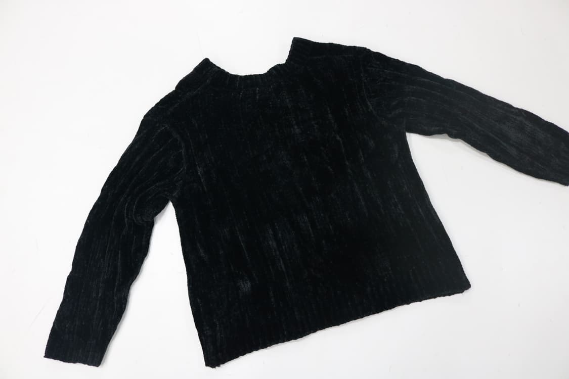 블랙 벨벳 셔닐 꽈배기 브이넥 니트 상품이미지7