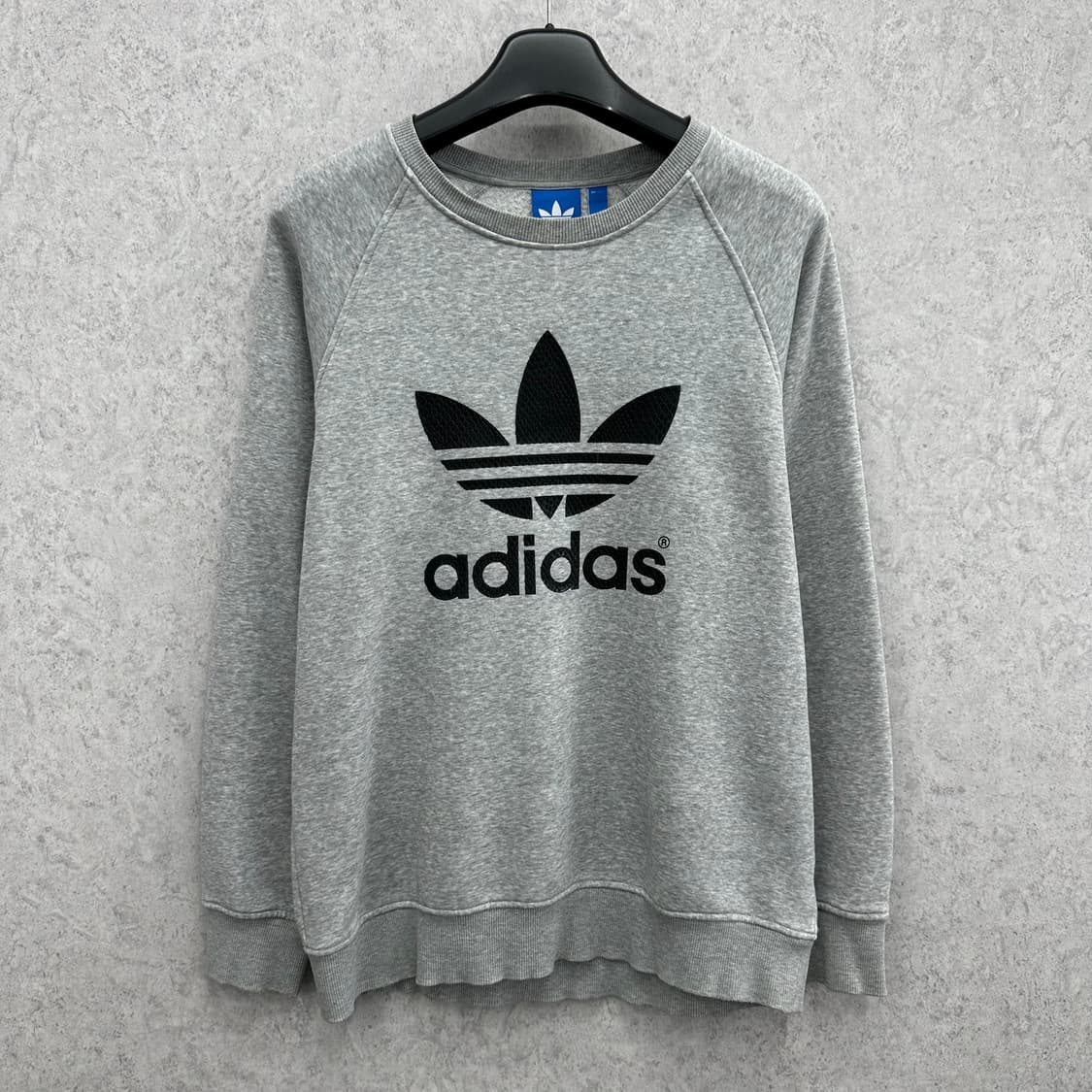 105 아디다스 남자 빅로고 맨투맨 상품이미지1