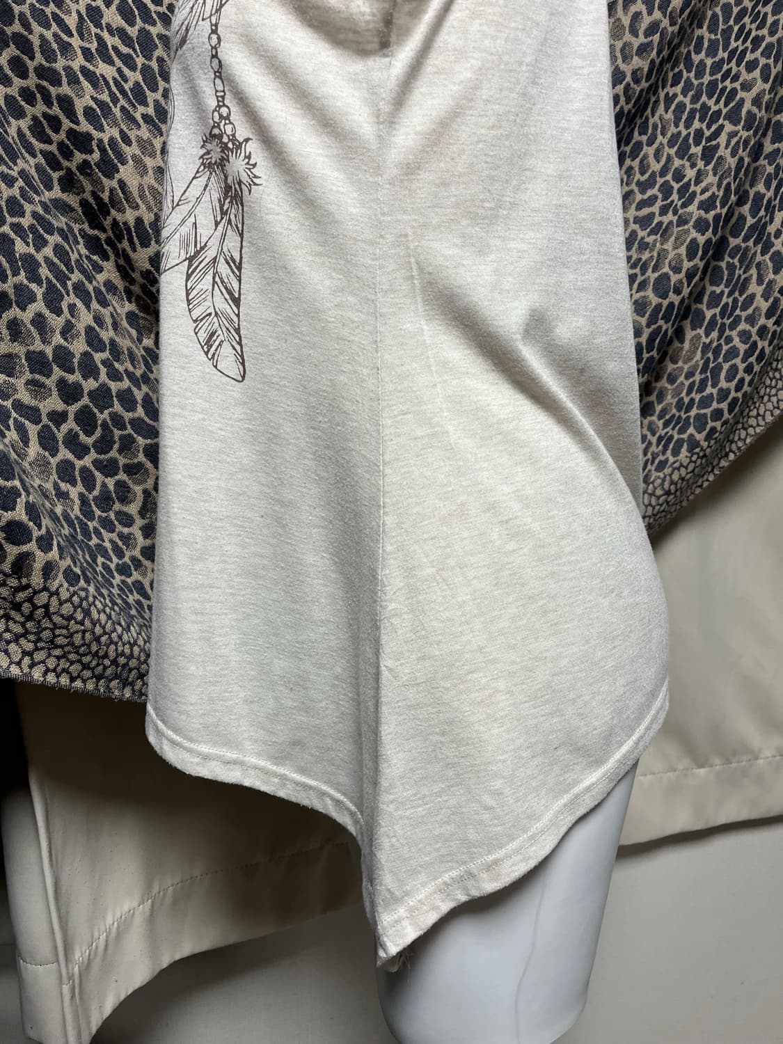 Asymmetric 오리엔탈 슬리브리스 탑 상품이미지6