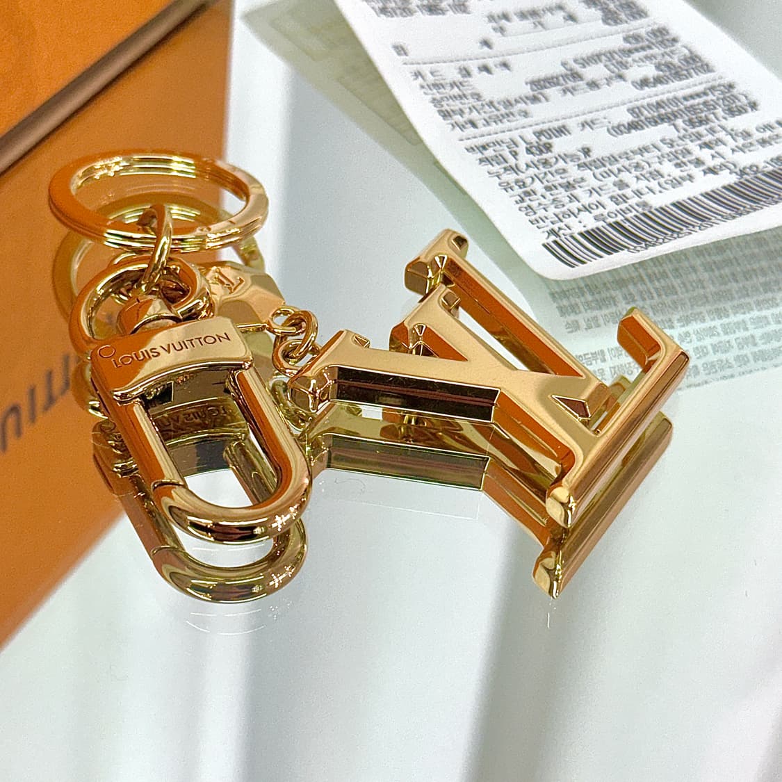 [정품] 25FW 루이비통 파셋 키링 골드 상품이미지3