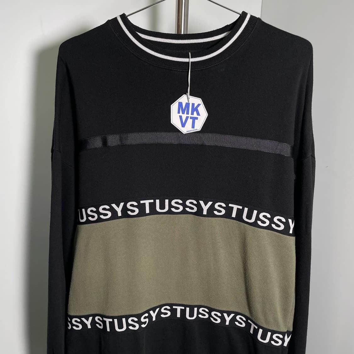 스투시 스트라이프 로고 배색 맨투맨 상품이미지5