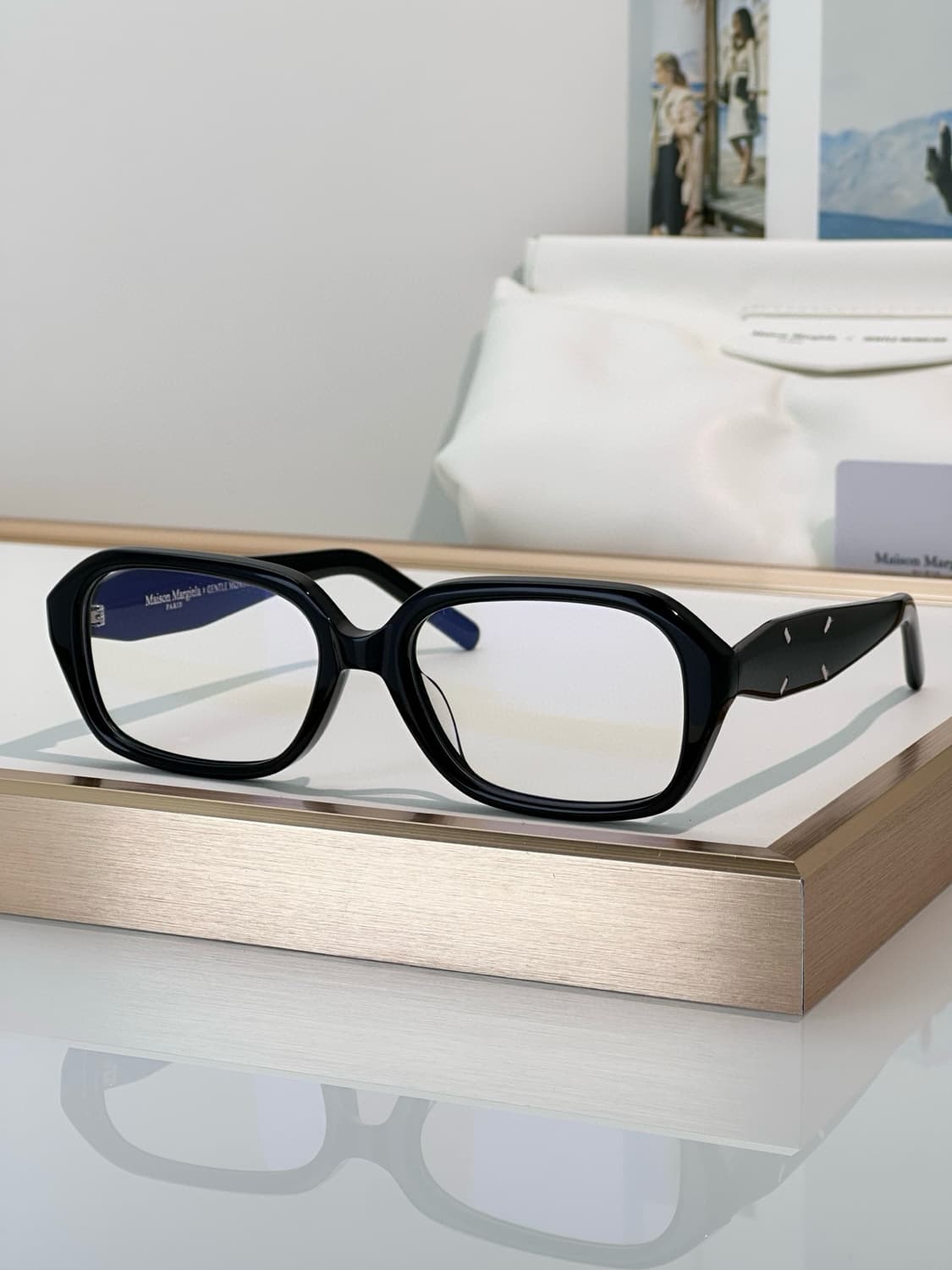 (정품)젠틀몬스터x메종마르지엘라 MM212 01 패션안경  상품이미지1