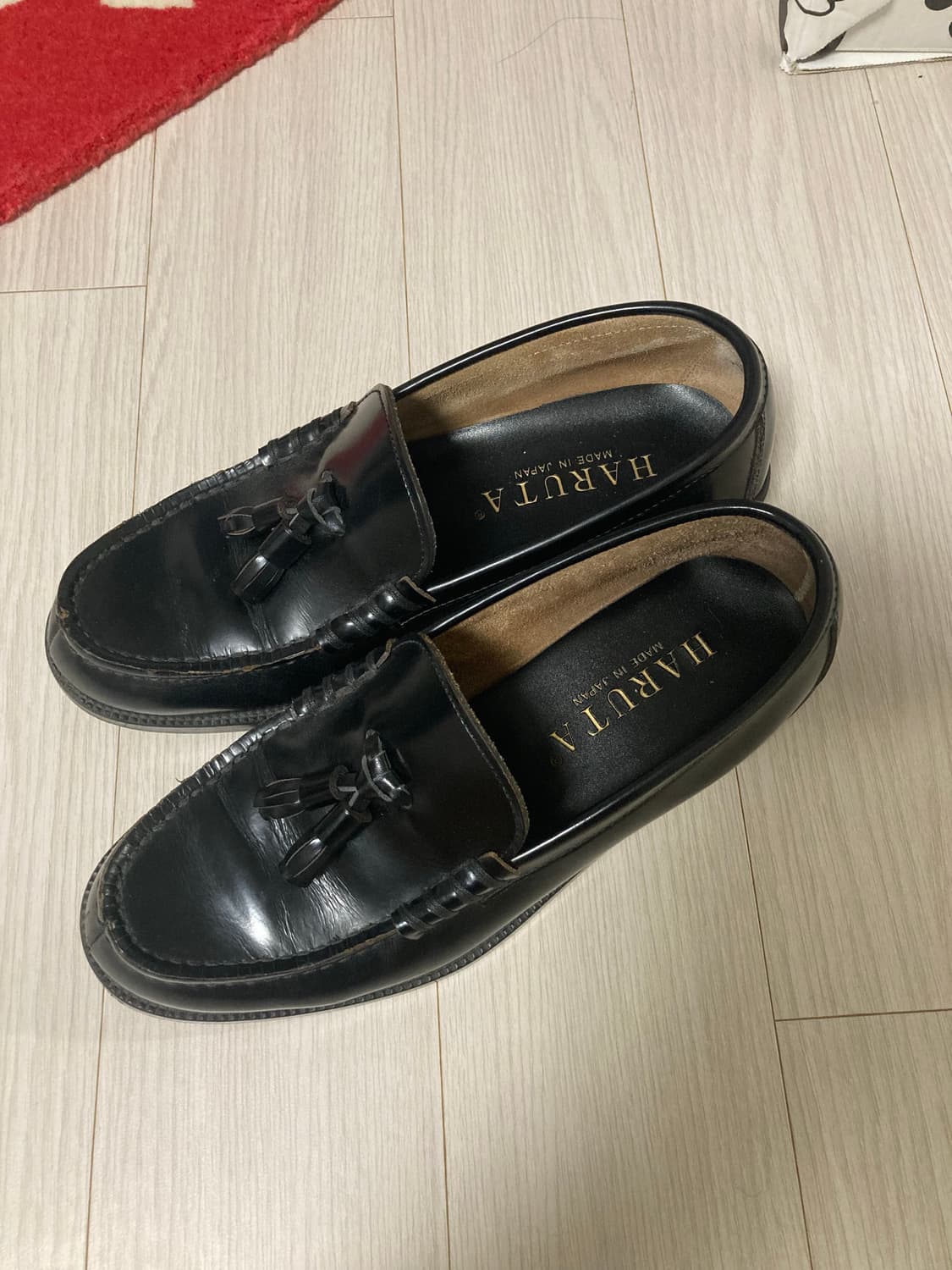 하루타 테슬 로퍼 255 팝니다 상품이미지1