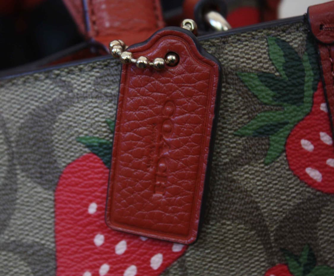 B-10518/코치 정품 여성용 스트로베리 뎀프시 토트&크로스백 상품이미지3