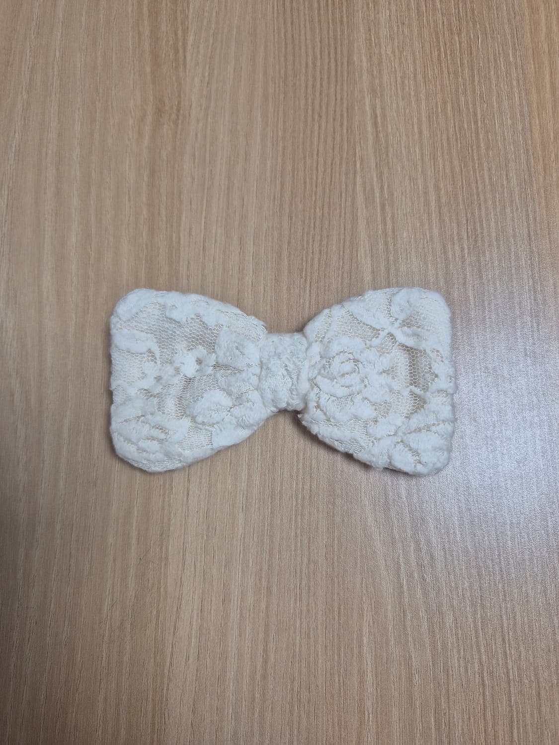 리즈리사 리본브로치 오프화이트칼라 상품이미지1