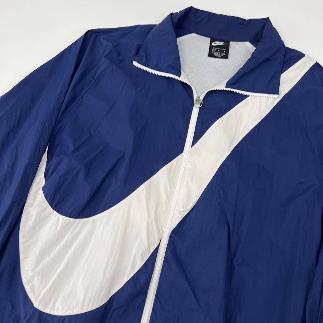 나이키 빅로고 바람막이 상품이미지2