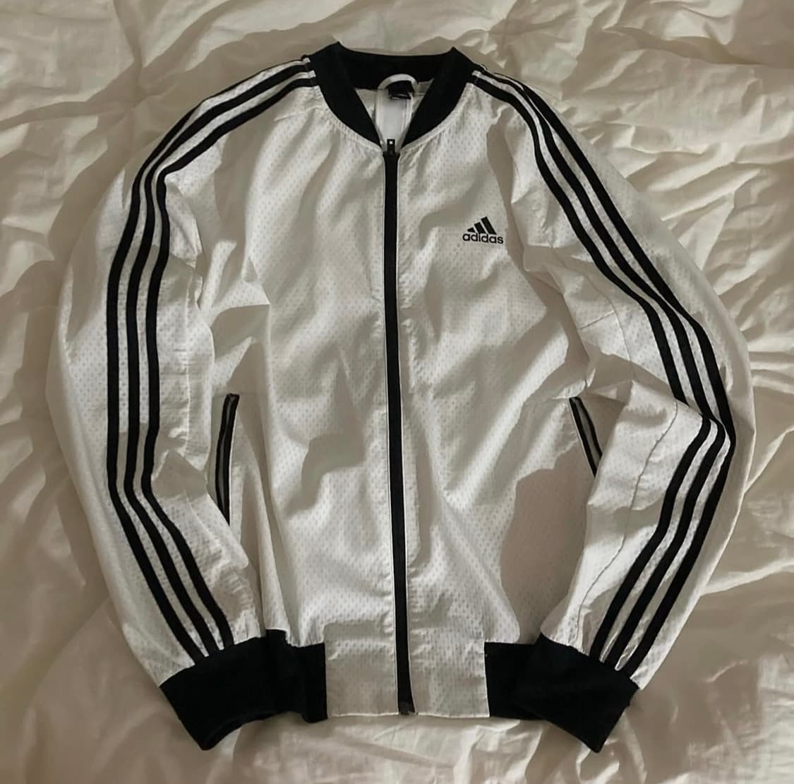 아디다스 져지 M 팝니다 상품이미지1