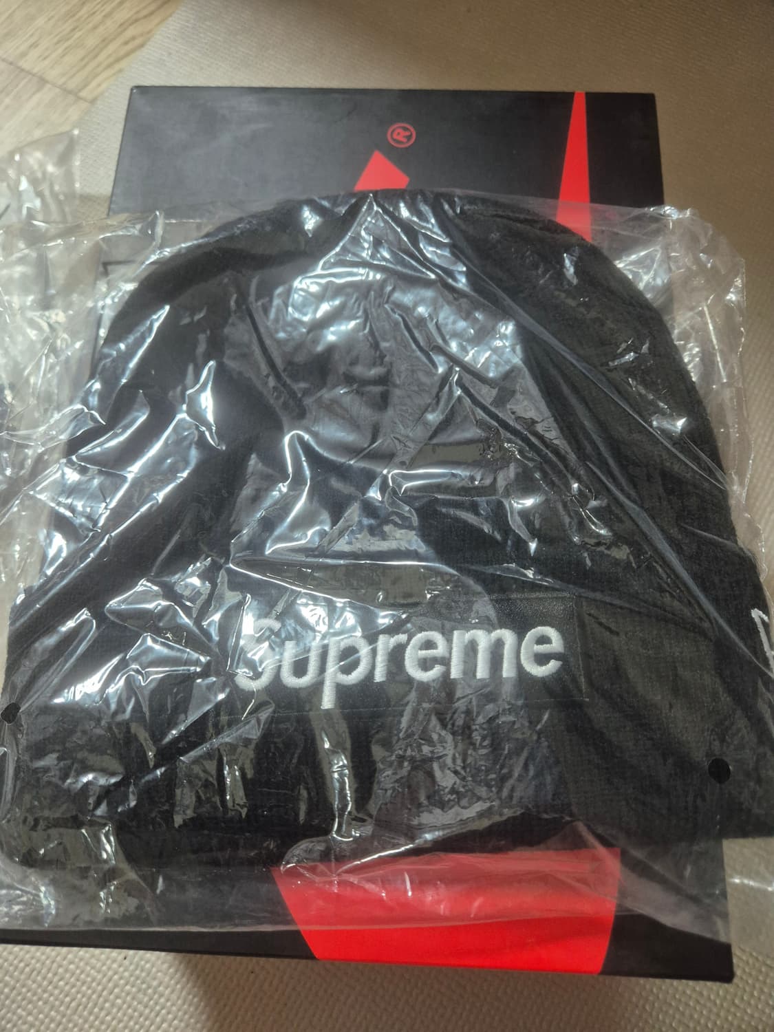 슈프림 비니 상품이미지1