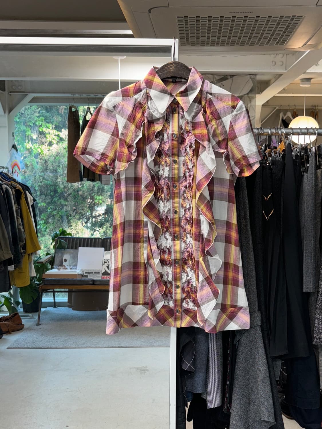 아츠로 타야마 프릴 체크 셔츠 상품이미지1