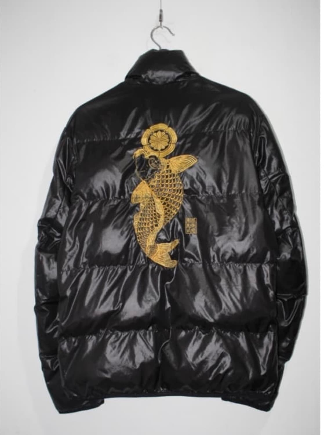 카라쿠리 타마시 황금인어 패딩 상품이미지3