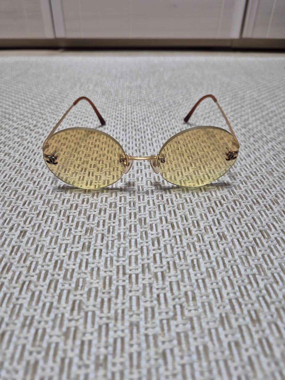 (정품) 샤넬 틴트 선글라스 옐로우 금장 선글라스 무테선글라스 상품이미지1