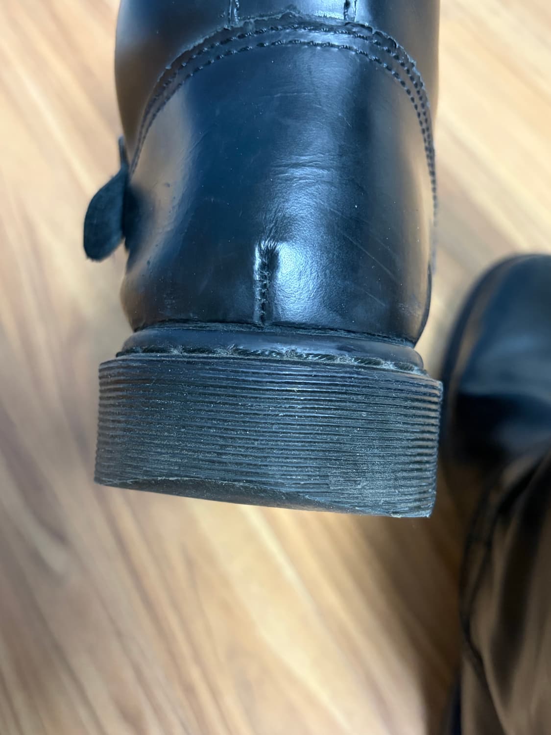 Dr. Martens engineer boots 상품이미지5