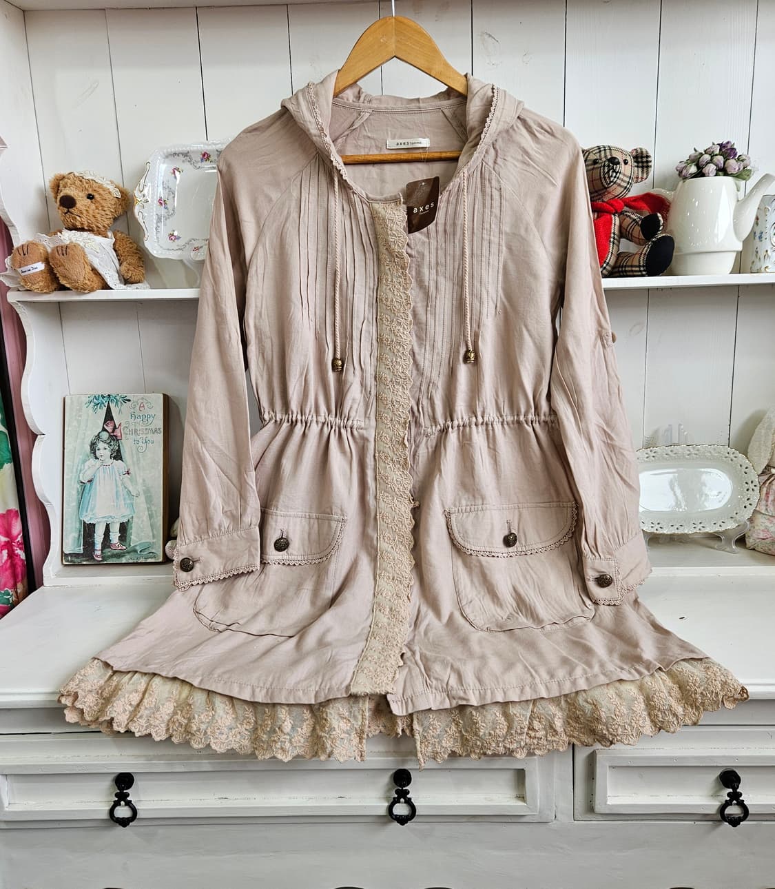 엑시즈팜(Axes Femme) 레이스 레이어드 후드 코트 상품이미지1