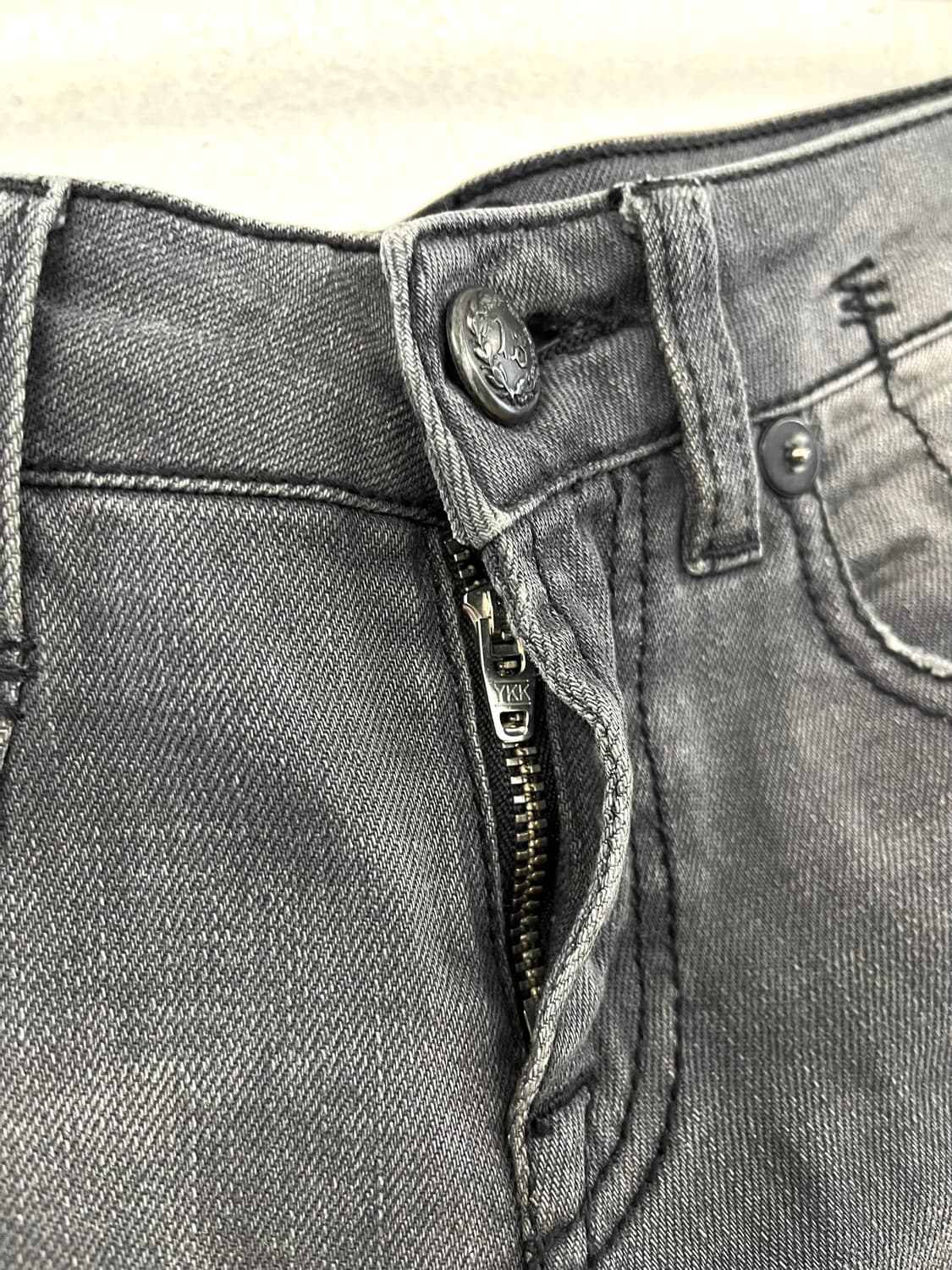 R13 챕스 레더 데님 팬츠 상품이미지4