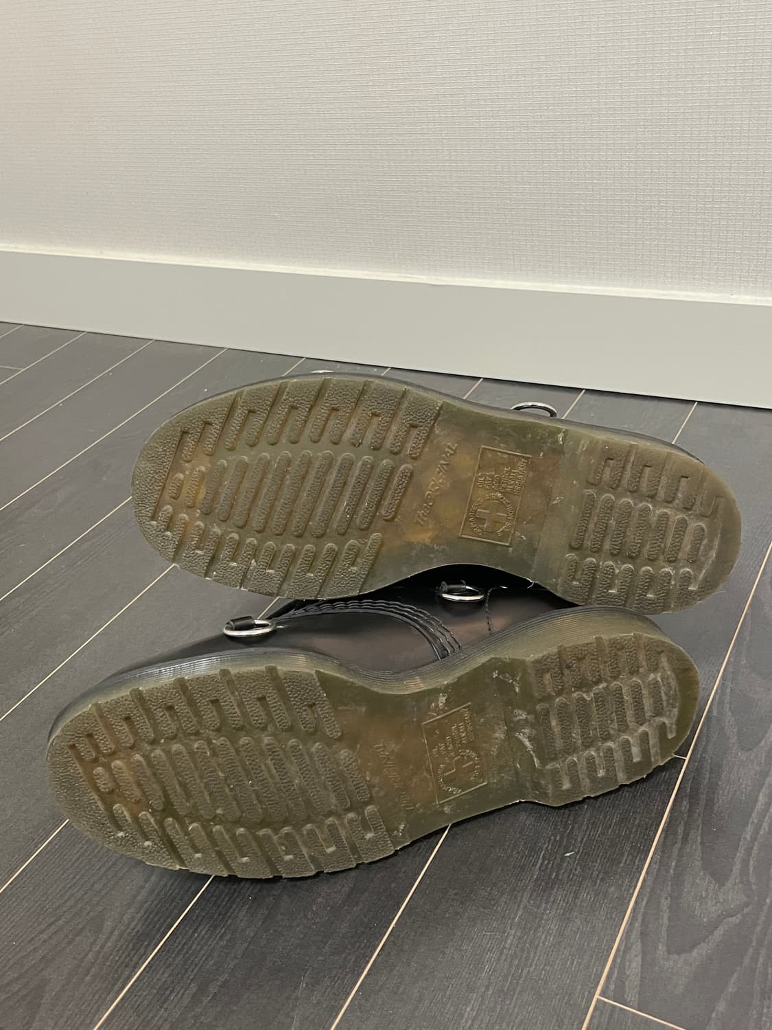 Raf simons x Dr martens 피어싱 부츠 상품이미지4