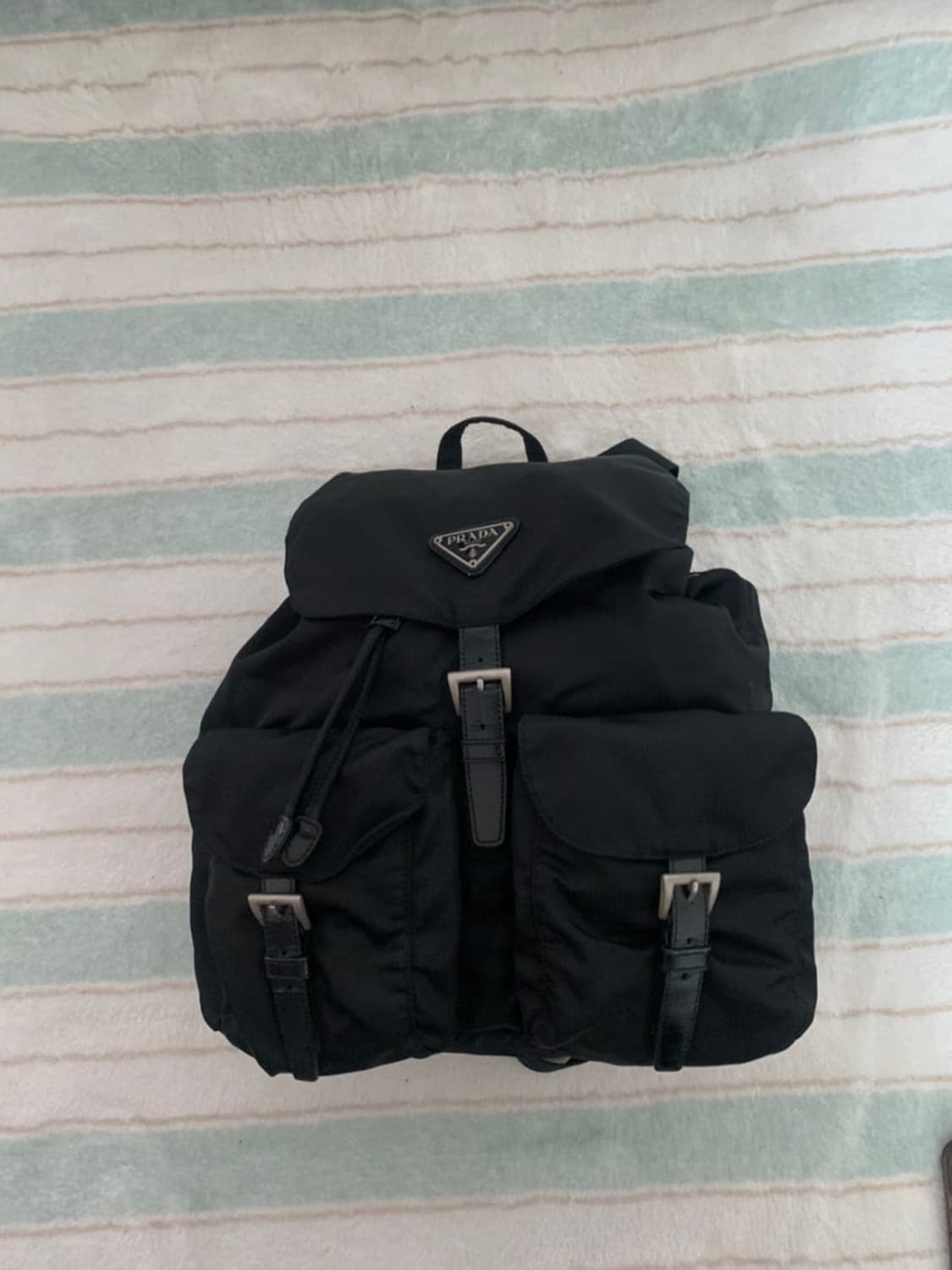 프라다백팩 미디움 상품이미지1