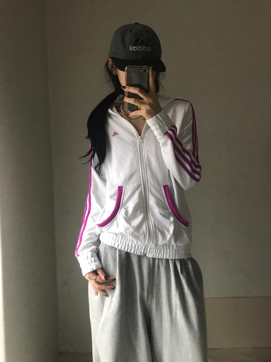 아디다스 화이트 플럼핑크 후드져지 상품이미지6