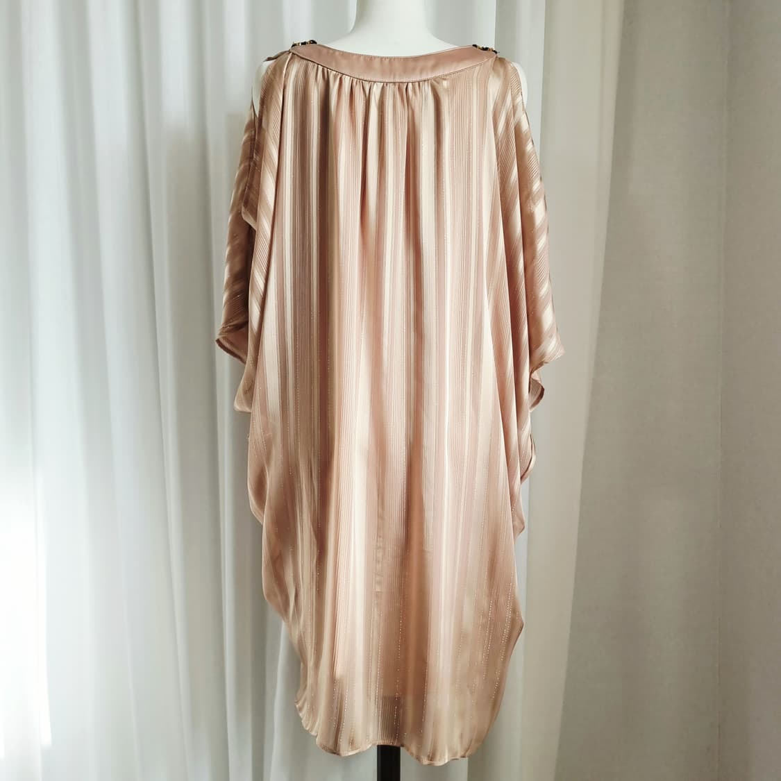 Petit Poudre 금사 드레이핑 셔링 원피스 드레스 (프리) 새상품 상품이미지3